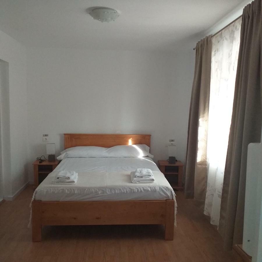 Pensiunea Casa Maria Vişeu de Sus Zewnętrze zdjęcie